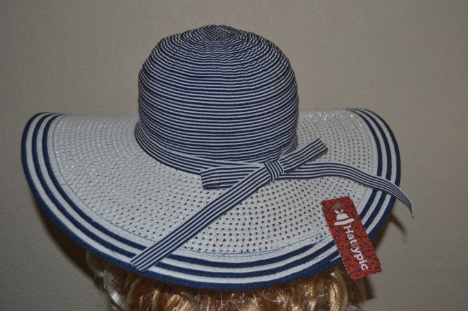 Chapeau  ORTAL  et IOLANDA rayures marine