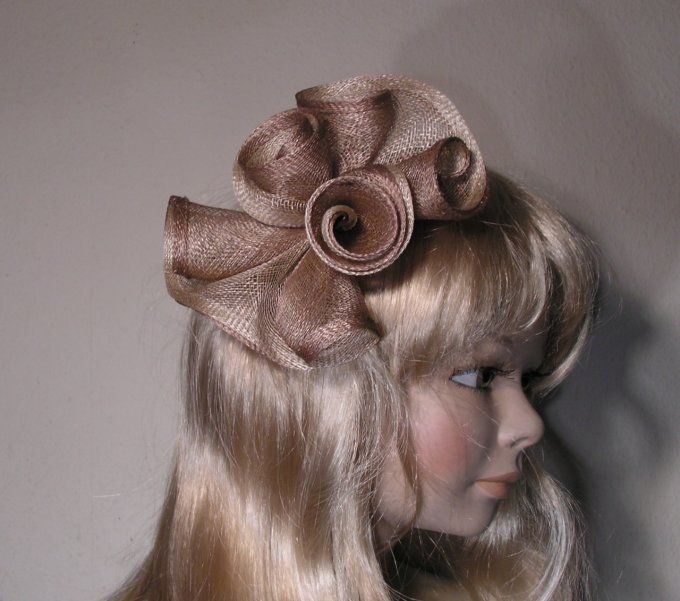 pince 14 / 306 blanc/ marine et barrette F11081 beige