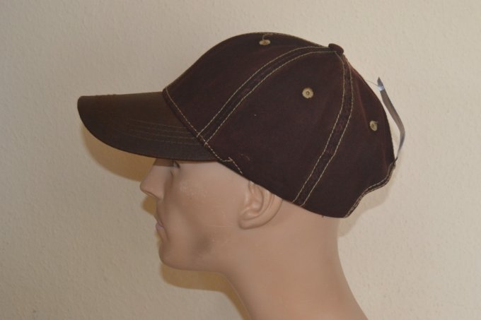 Casquette SAVERIO aérée Camel et Noir +  baseball bordeaux