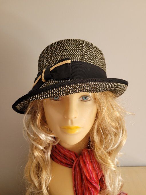 Chapeau E26013 noir et E26012 beige et ebène tresse mix